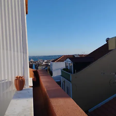 Martim Vaz - Rooftop *